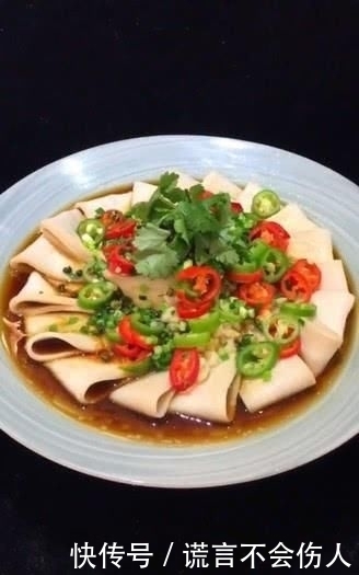  增强体质|宅在家里不出门，这道菜一定要常吃，增强体质清肠胃，好吃还不胖