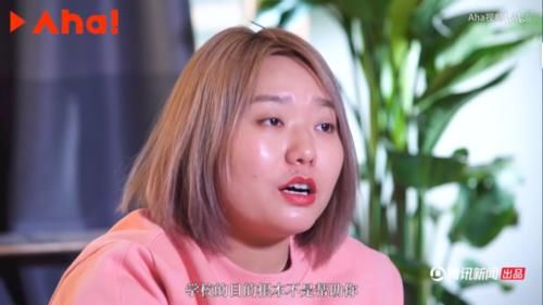  爆梗|爆梗王李雪琴：说脱口秀的北大高材生才不是简单的土味博主