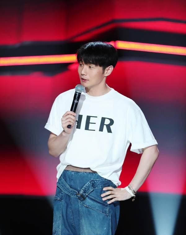  揭晓|2020中国好声音“压轴导师”悬念揭晓，李宇春称“这个路口见”