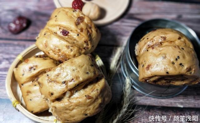 红糖馒头|白馒头吃腻了,换种新花样,香甜可口,蓬松柔软,比面包还好吃