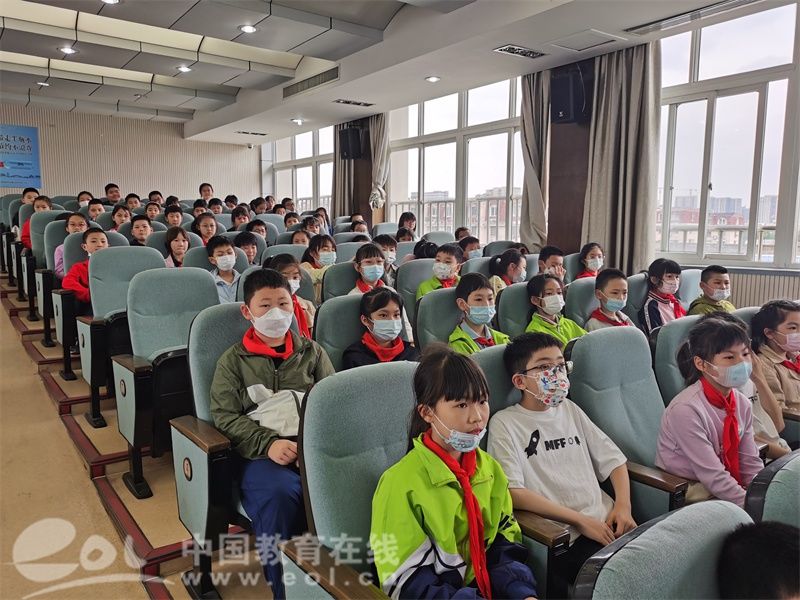 杭州市长青小学开展水上安全教育活动