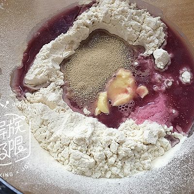  蔓越|蔓越莓鲜葡萄汁软欧包