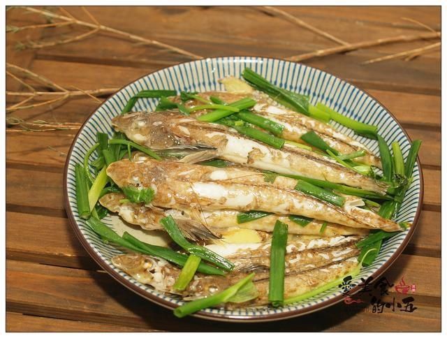 用来|有一种海鱼，在潮汕，土名为鸡腿鱼，用来贴鱼鼎最是鲜美不过