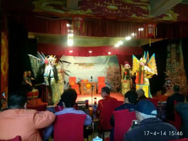 洪水|现场 | 生活在长江边，在洪水过境之后（多图）