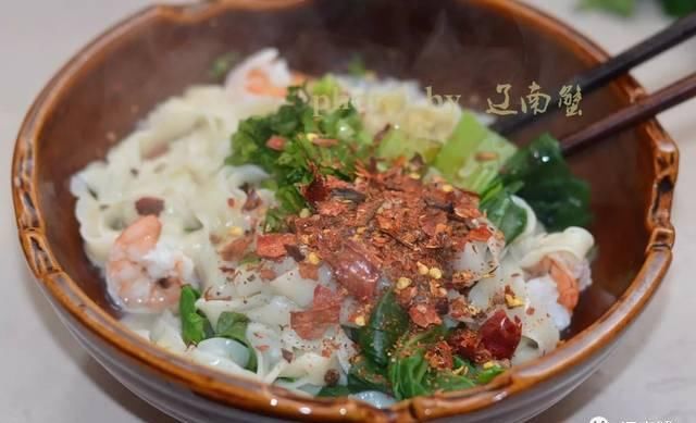 孩子们|天冷爱吃面,这个很快手,隔几天都要吃一次