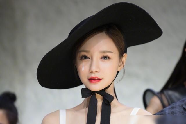  王者|《浪姐》五公阿朵王者归来，同沈梦辰演绎《玫瑰少年》，会赢吗？