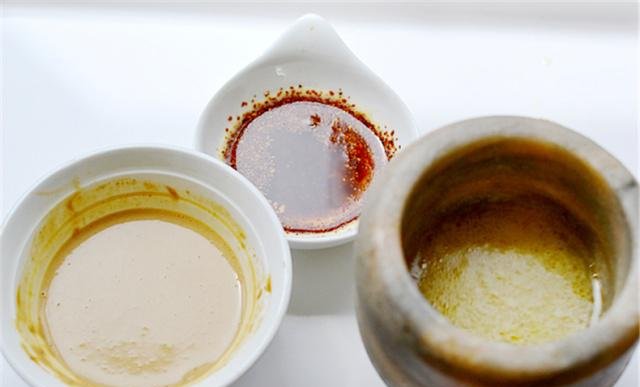  好吃|凉皮最简单的做法，不揉面不洗面，10分钟就做好，劲道好吃超开胃