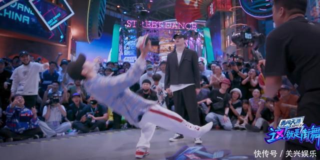 脱鞋|看完《这就是街舞》第二期,我才知道,王一博跳舞这么大神