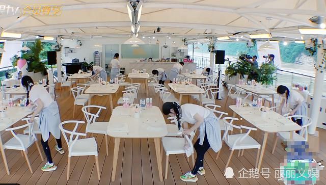  粉丝|赵丽颖遭“魔鬼剪辑”，干活镜头被一剪梅，粉丝怒撕节目组