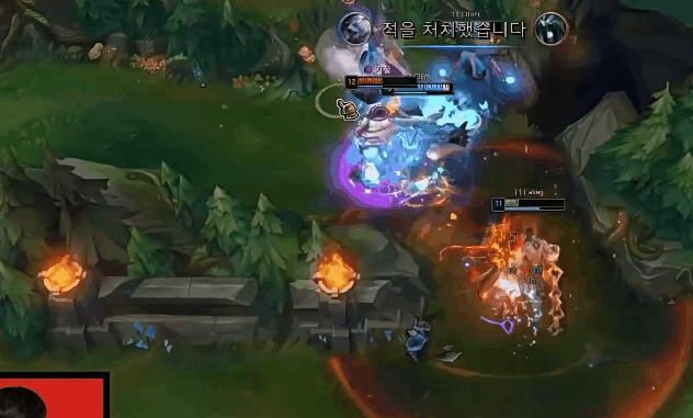  到底|Faker的走位到底有多夸张？他第一视角的一波操作说明了一切