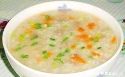  制作方法|这对一岁左右的婴儿有好处。适合南瓜蒸蛋胡萝卜牛肉粥