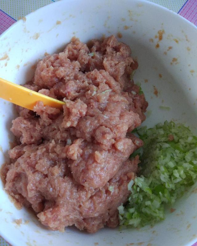  简单|教你家常灌汤包的做法，美味又简单