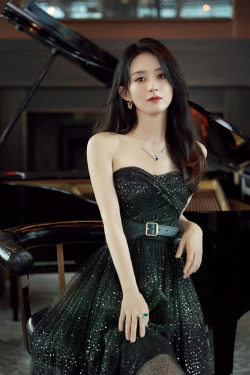  直播|赵丽颖怎么做到逆生长？参加直播颜值堪比少女，被宠溺称为小朋友