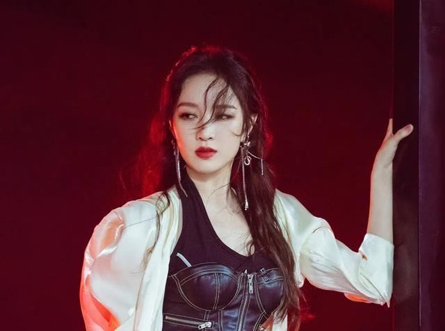  队长|《乘风破浪的姐姐》：别被毒鸡汤害了，学会拒绝，也是一种学问