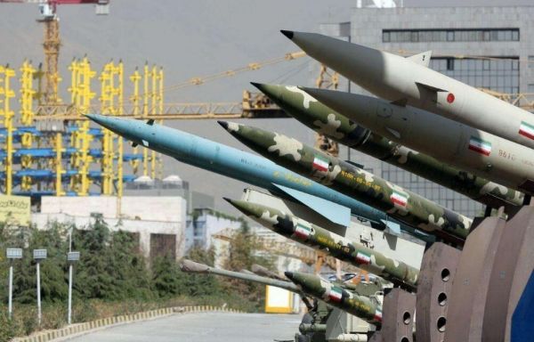 霍尔木兹海|美舰突然现身海峡入口，眼前一幕令白宫忌惮