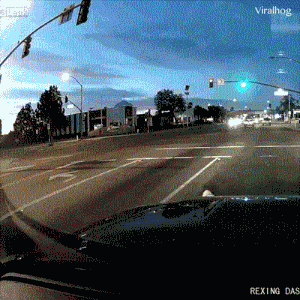  当场|生活中38个最危险的瞬间，离当场去世就差那么0.01秒