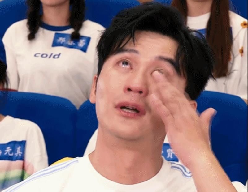  家族|《奔跑吧》迎来一百期，跑男家族别样重聚，李晨baby激动落泪