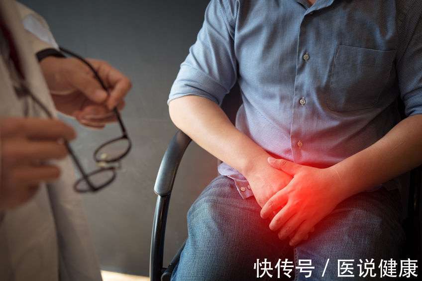 有前列腺炎的前兆应该如何改善(患有前列腺炎，通常有4个表现，做好这6点，或能有效缓解)