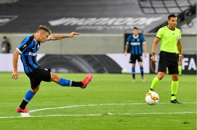  得球之后|伟大之夜！2-1见证5.6亿豪门踏上崛起之路，时隔10年再进欧战4强