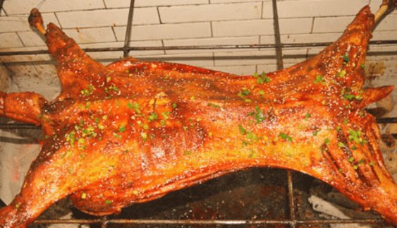 各国|各国贵宾级美食，中国烤全羊，迪拜烤骆驼，看到印度的：无话可说