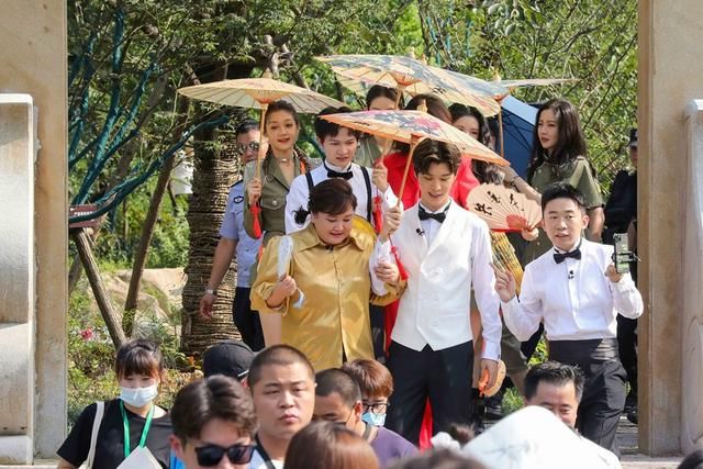  游戏环节|《青春环游记2》葛仙村勇敢追梦 联手刘敏涛、硬糖少女303爆笑唱跳决C位