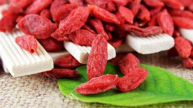  氨基酸|气血不足是“硬伤”, 每天吃点这些食物, 补气养颜增强免疫力