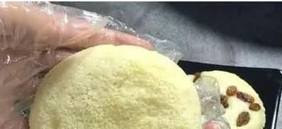 好吃|北方人最爱的糕点,搅一搅蒸一蒸,撒上葡萄干,比发糕好吃10倍