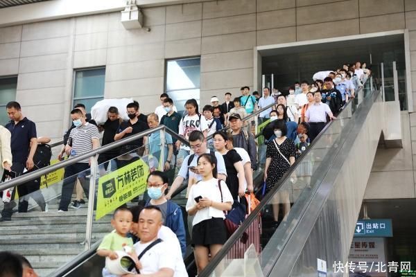 端午假期长春站共计发送旅客32.4万人次