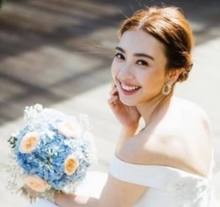  转行|TVB女博士结婚一周年，高调示爱医生丈夫，或退出幕前转行做律师