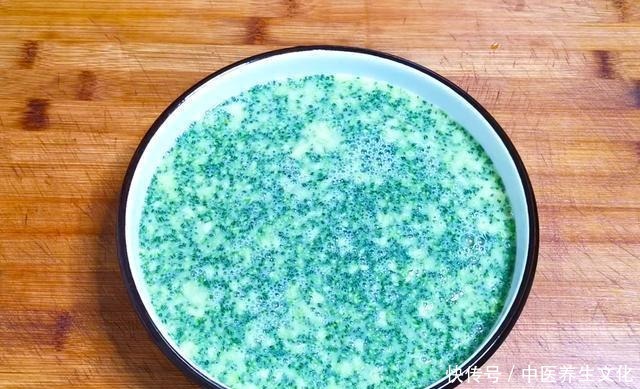 不用|鸡蛋里面加西兰花,不用炒不油炸,鲜嫩营养,好吃到不想放下筷子