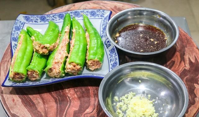  入味|馋哭隔壁小孩的“青椒酿肉”出教程啦，好吃入味下饭，真解馋