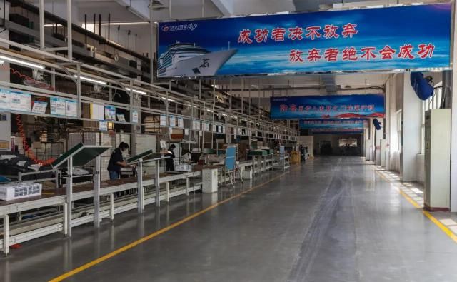  珠海国资委|董小姐带货易，格力想变革难