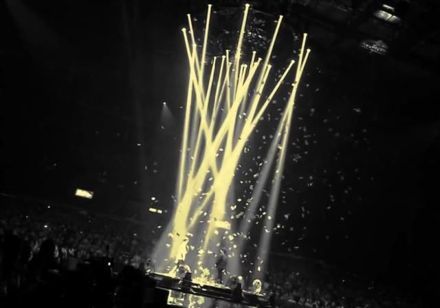  蔡徐坤|芒果台晚会收视还能这么低？万茜主持令人窒息，蔡徐坤压轴也没用