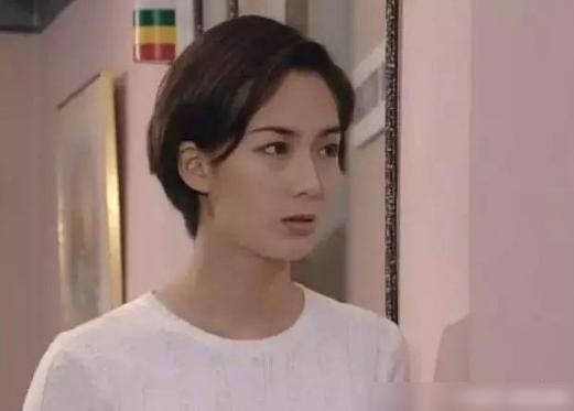  红极一时|曾是“最美何仙姑”，从红极一时到“宣布破产”，她经历了什么？