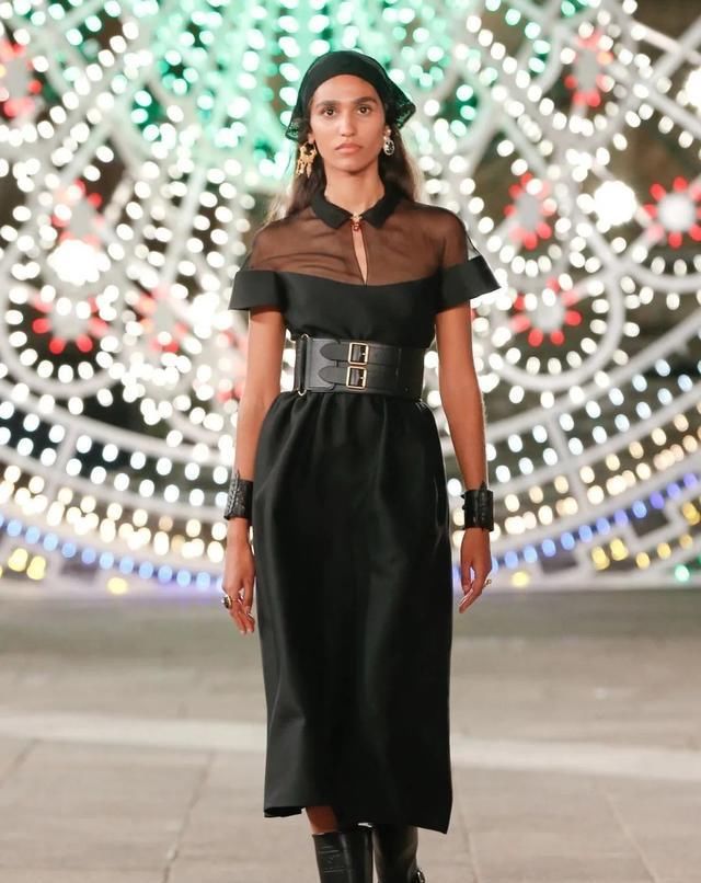  Dior|Dior 在意大利举办了一场没有观众的线下早春发布秀