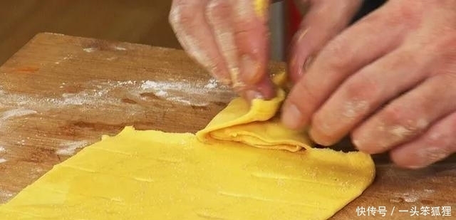  简单|常吃南瓜的注意了！南瓜竟有这种功效，简单一蒸好吃更营养！