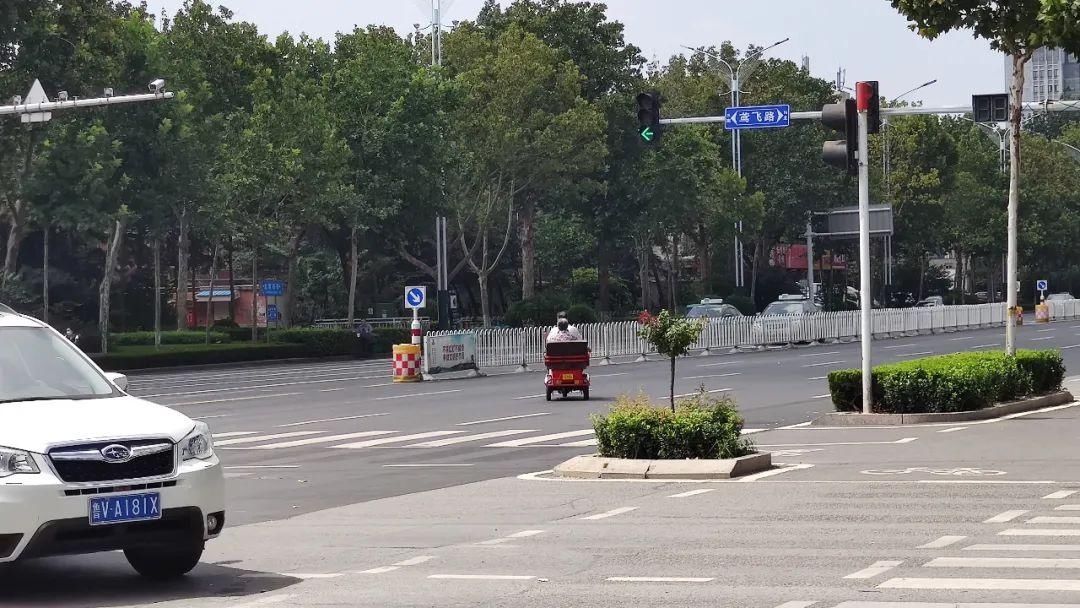 机动车道|文明创建曝光台——交通秩序