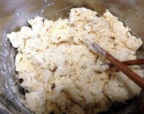 可口|蒸包子总是“死面”?别担心,学会这一招,包子松软可口不回缩