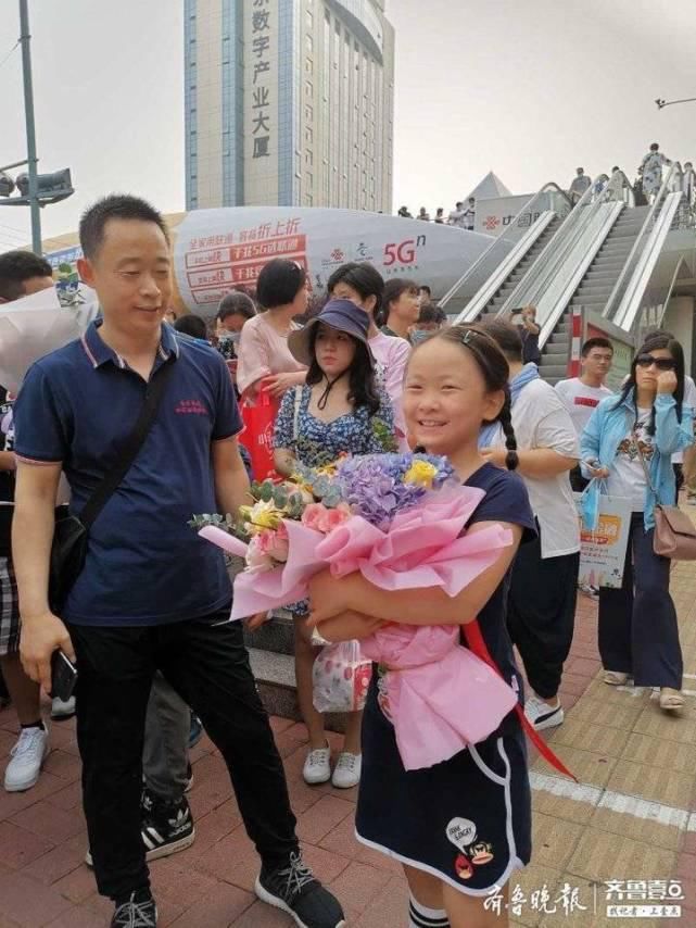  考生|壹起见证新高考｜高考结束，考生没啥感觉，家长却激动哭了