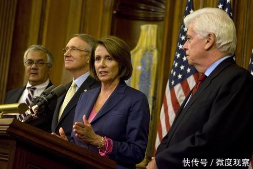  买凶杀人|佩洛西这一刀太狠了，特朗普猝不及防，直接定下“通俄”基调
