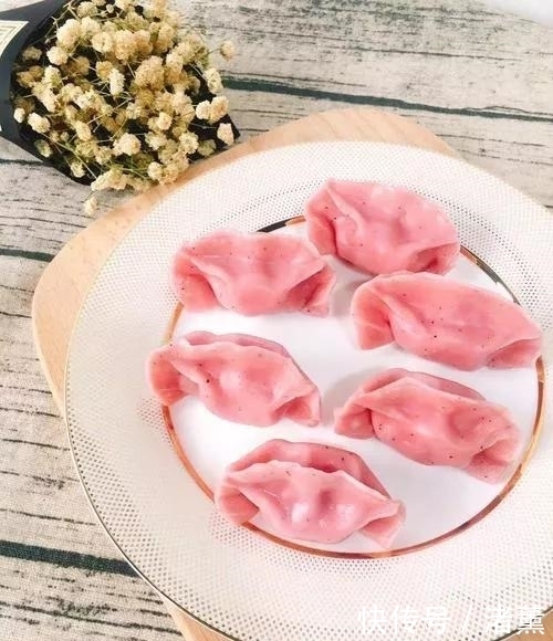 红心火|火龙果“红心”好还是“白心”好？不懂这一点，火龙果白吃了！