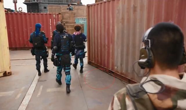  路小北|《穿越火线》是游戏改编剧的范本？第一集内容就有三处小毛病