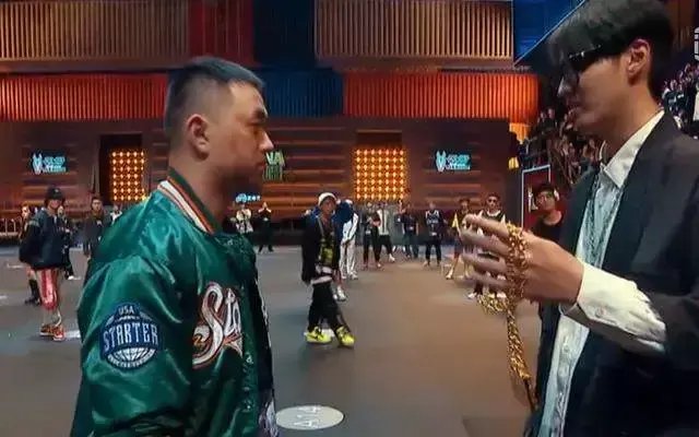  欢乐|《中国新说唱》变欢乐喜剧人？三大槽点让人无奈，难怪评分滑坡