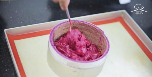  口感|夏天不能少了冰淇淋，蓝莓冰淇淋制作方法了解一下