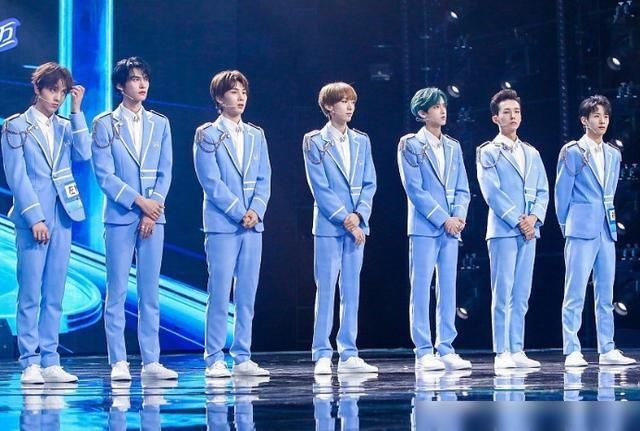  男团|《少年之名》男团出道就糊，就连名字都被吐槽，像是在闹着玩