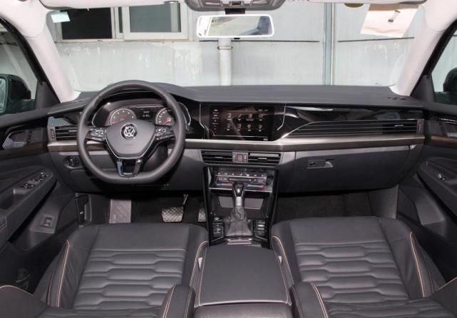 成功|大众又成功了！B级车却是C级的享受，30天甩出2.1万辆，油耗5.6L