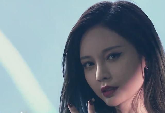  姐姐|《姐姐》沈梦辰比吴昕先淘汰，好舞台都比不过站桩《快本》14年？