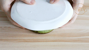  面包|面包吐司又做失败了？别扔！它还能变成蛋糕