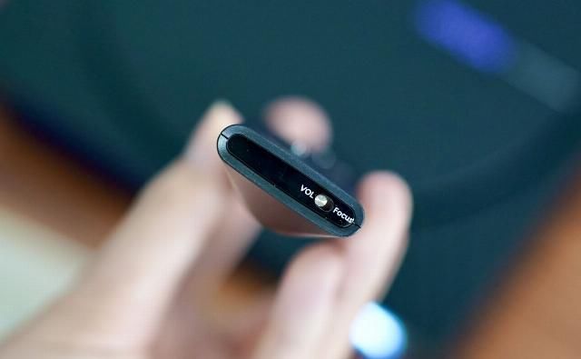  MOVIN|极米子品牌新品MOVIN 01X评测：2500元内品价比最高的娱乐轻投影