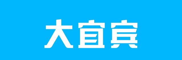  浓烟滚滚|突发！中坝桥上一辆小车突然起火，现场浓烟滚滚！